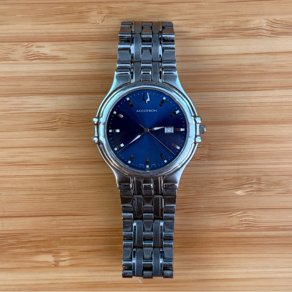 Vintage Bulova Accutron 884337 Blue Sunburst Dial Men’s Watch Sapphire Crystal